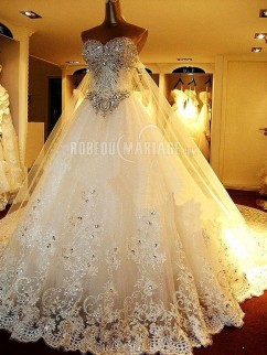 robe de mariée princesse bustier avec traine